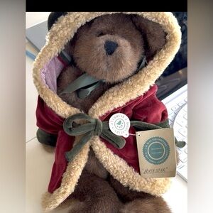 Boyds Bears “North Star” Holiday Bearwear NWT Velvet Coat Rare Vintage
